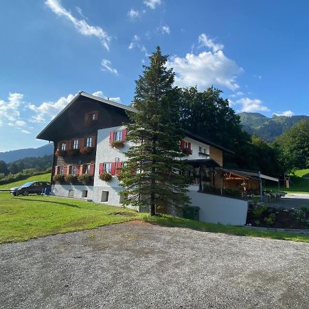 Gasthaus Sulzfluh Hotel Schruns Buitenkant foto